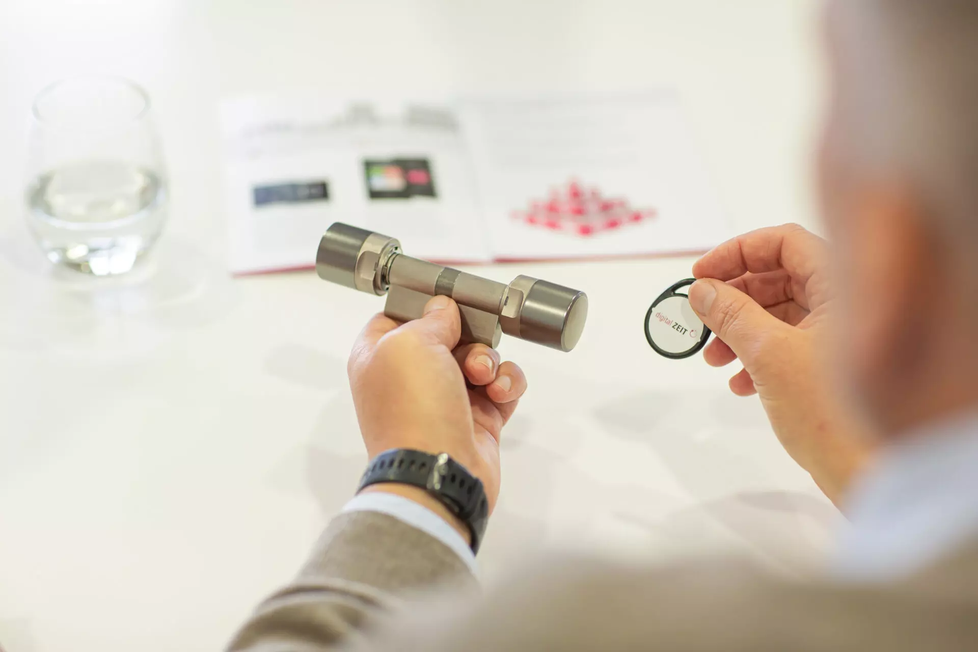 P1_2517-Header-Zutritt-Offline-scaled