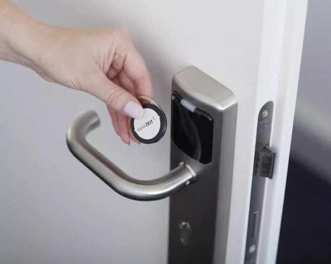 Digitale Schließsysteme in AVERO® – Zutrittskontrolle 7