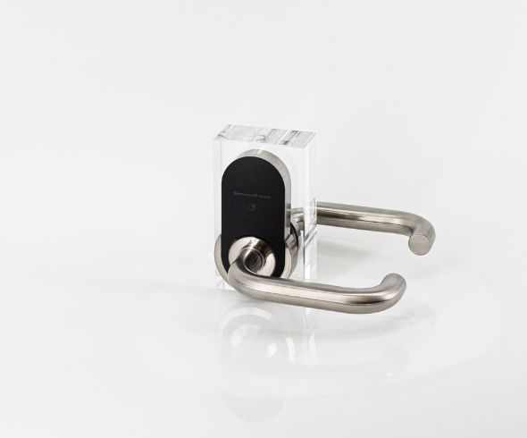 Digitale Beschläge und Smarthandles für Zutrittskontrolle