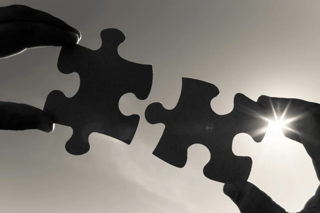Schnittstellen AVERO Zeiterfassung Schnittstellen der AVERO® Zeiterfassung – ERP und HR Integration