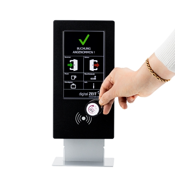 Zeiterfassungsterminal MFT4000 für AVERO® von digital ZEIT
